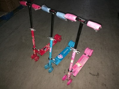 508-4A PATIN LLANTA CON LUZ (8Ppz/caja)